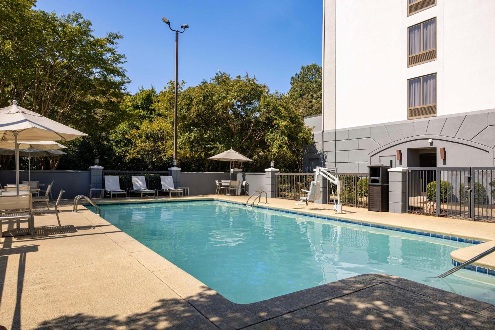Hyatt Place Atlanta Airport South Extérieur photo